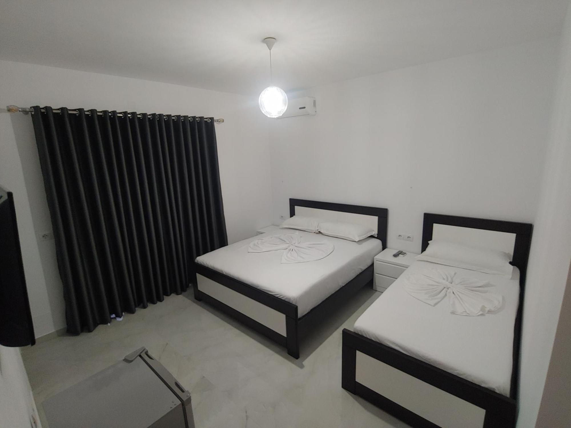 Villa Leonel Zeka Ksamil Ngoại thất bức ảnh